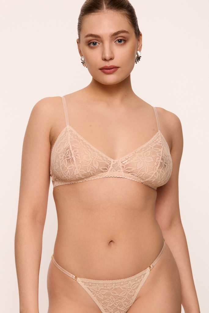 Nadia Bra