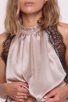 Susie Top
