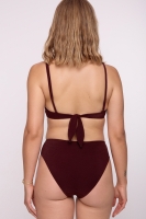 Rocas wine brown